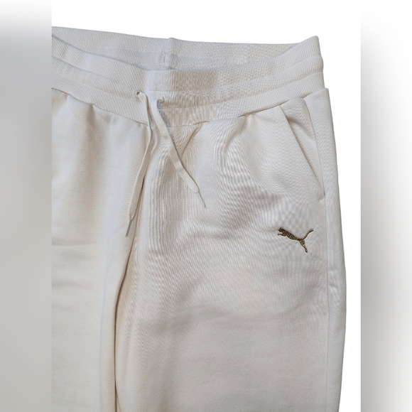 PUMA Straight Leg Jogger in Taupe, Size Medium - Picture 4 of 8